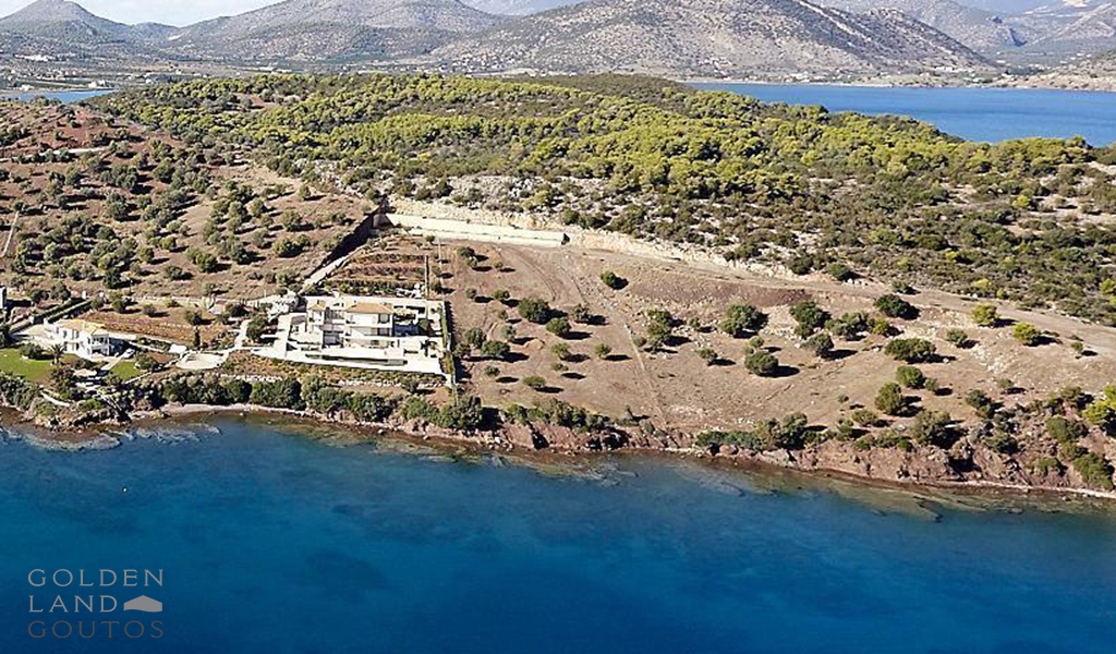 Plot of land of 5,000 sqm on the sea