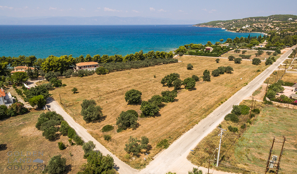 Seafront Plot of Land for sale in Ververonta