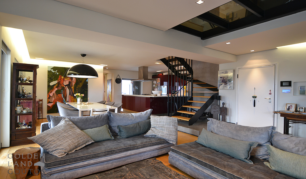 Luxurious Penthouse maisonette in Voula